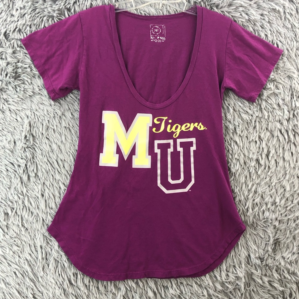 U Trau Tshirt MU Missouri Tigers Womens Medium Spellout Purple Shirt